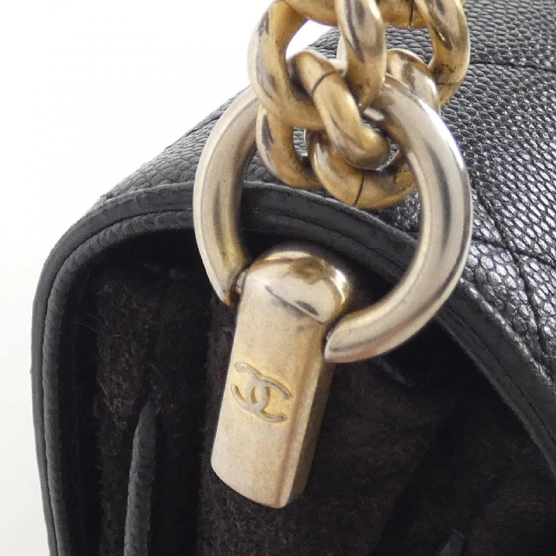 Túi xách vai Chanel 612302