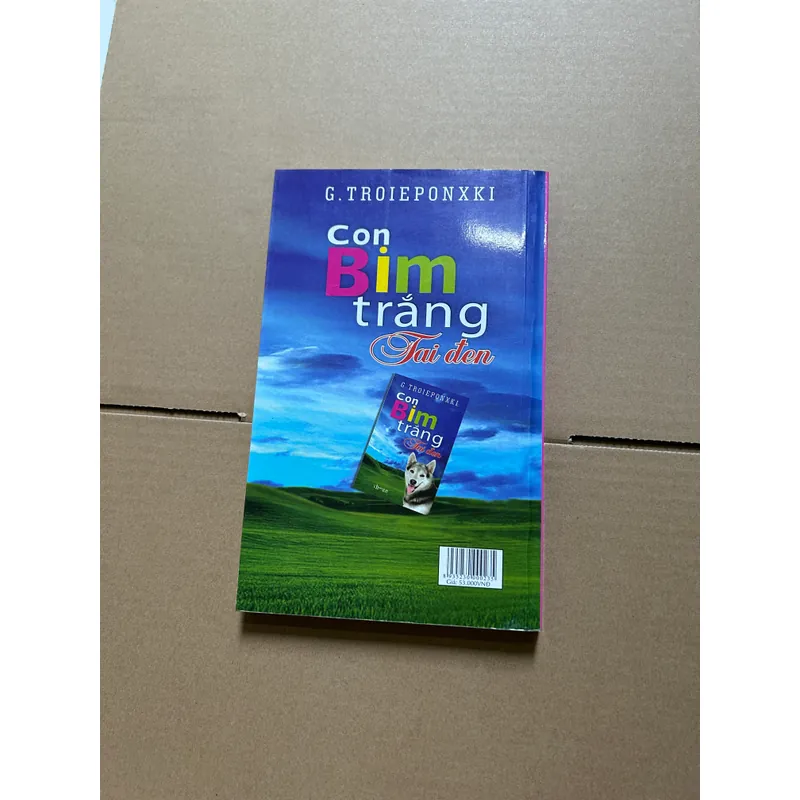 Con bim trắng tai đen 734281