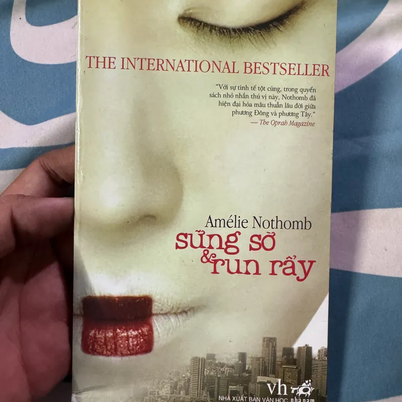 Sững sờ và run rẩy  563273