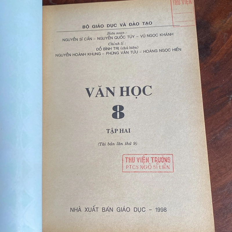 Combo VĂN HỌC 8 (TẬP MỘT + TẬP HAI) 474340