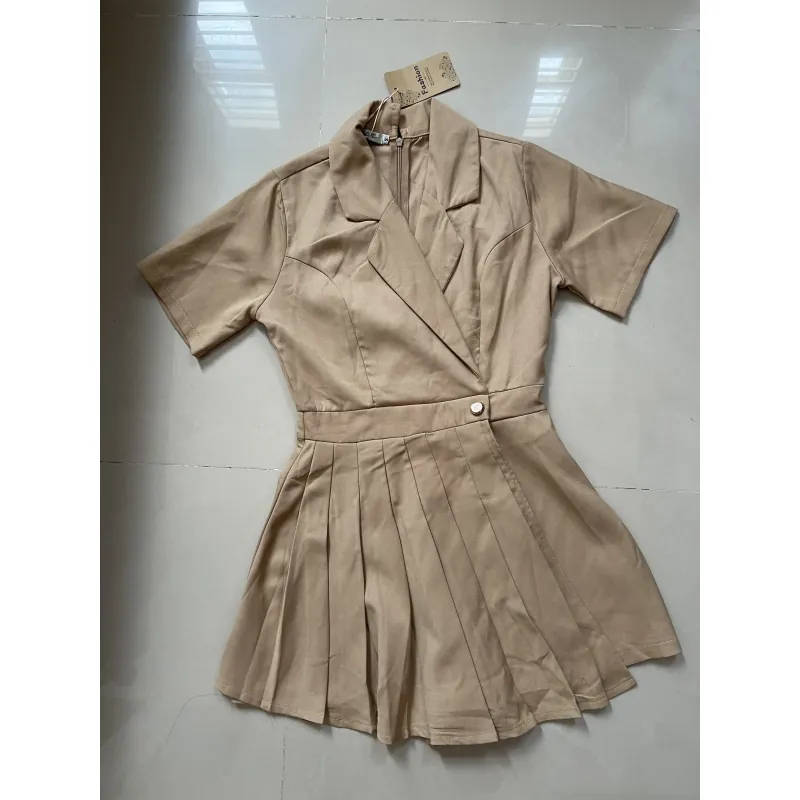 Bộ liên quần giả chân váy. Size s 1004383