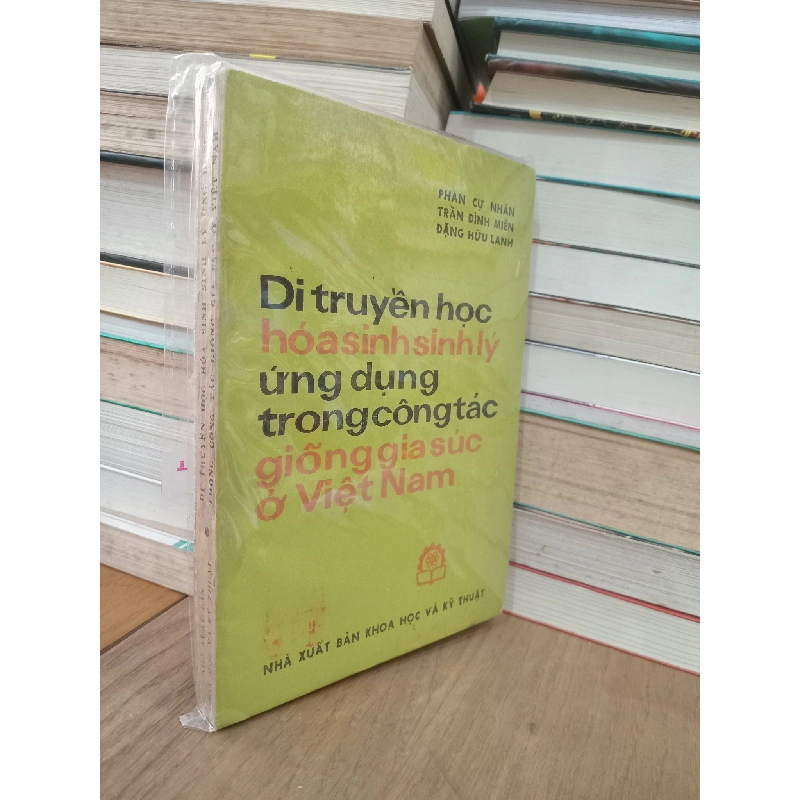 Di truyền học hóa sinh sinh lý ứng dụng trong công tác giống gia súc ở Việt Nam - Nhiều tác giả 730840