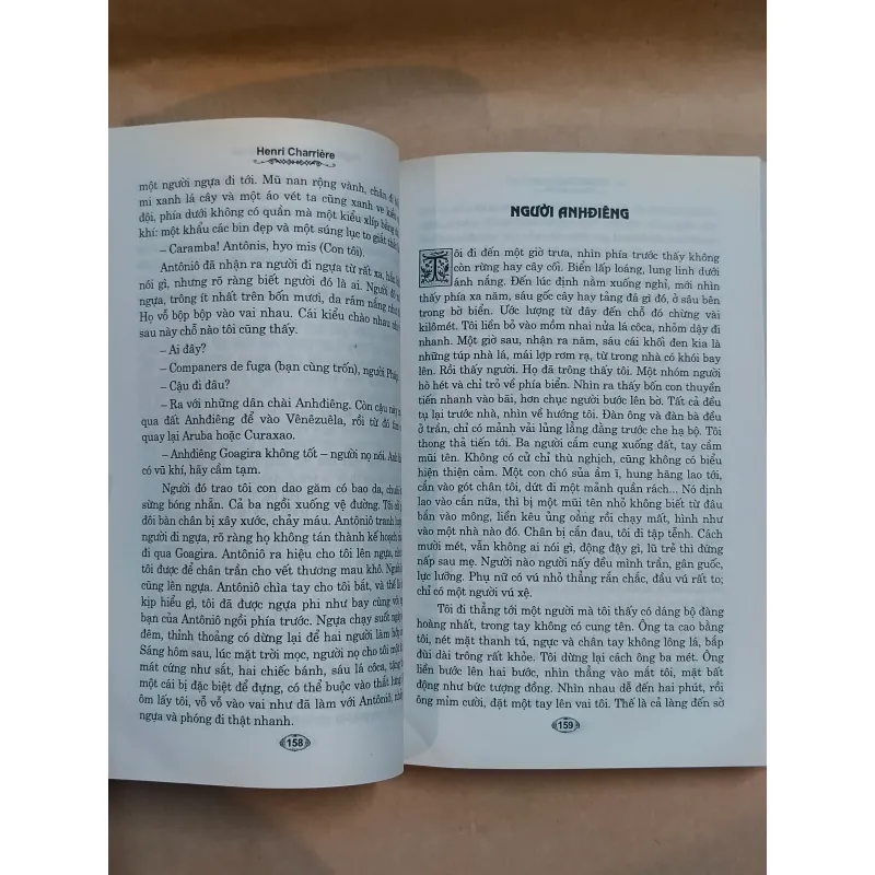 Papillon (Người Tù Khổ Sai) - Henri Charrière 993839