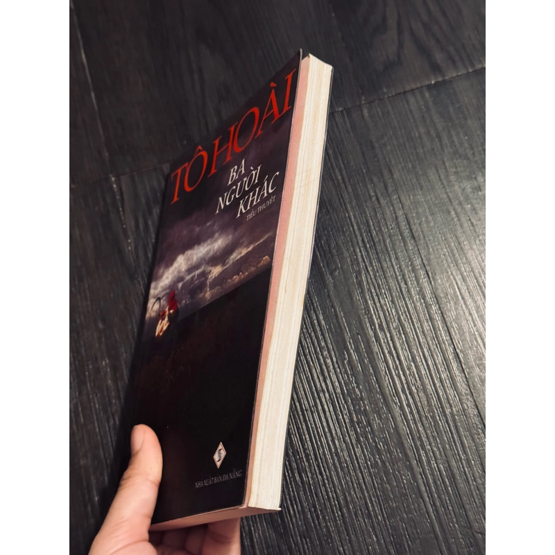 Ba người khác - Tô Hoài 489524