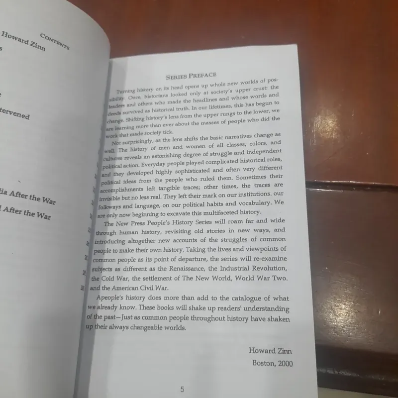 Jonathan Neale - A PEOPLE'S HISTORY OF THE VIETNAAM WAR 591726