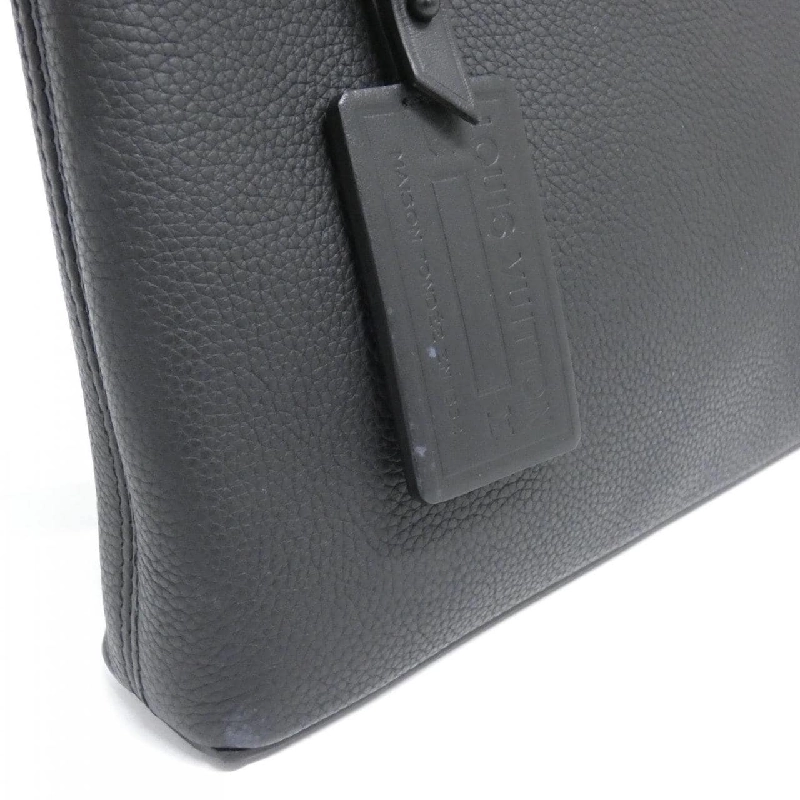 Túi xách Louis Vuitton LV Aerogram Takeoff Pouch M69837 - Hàng hiệu Chính hãng 771573