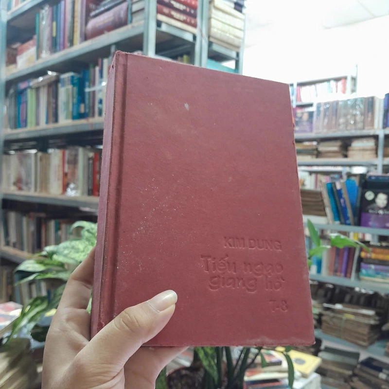 TIẾU NGẠO GIANG HỒ ( TẬP 5,6,7,8) - KIM DUNG 469785