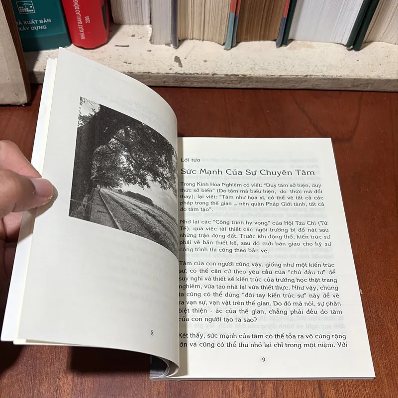 II Tựa Sách: Gương Soi Tâm Hồn _ Sức Mạnh Chánh Niệm - Thích Nữ Chứng Nghiêm - 2020 722509