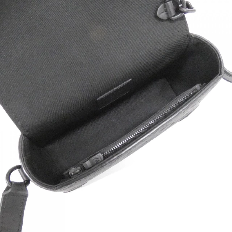 Túi đeo vai Louis Vuitton Trillon Monogram Steamer Wearable Wallet M81746 612178