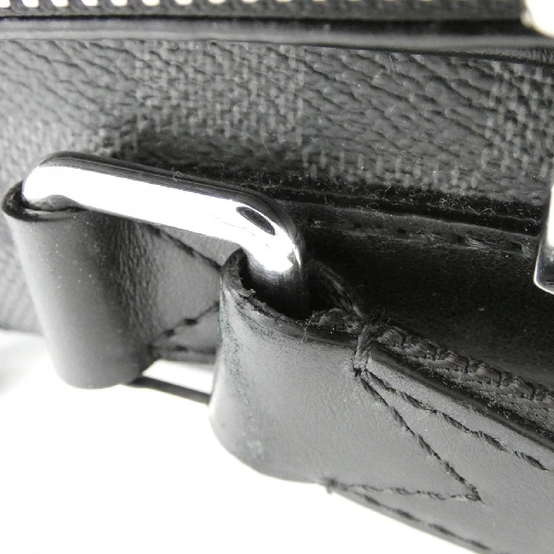 Túi đeo chéo Louis Vuitton Damier Graphite Trocadéro N40088 610772