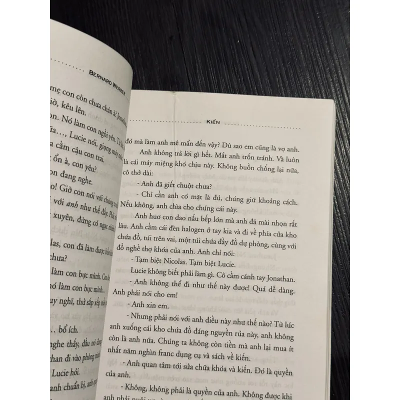 Kiến - Bernard Werber 688251