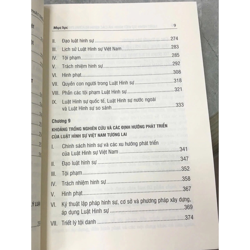 LUẬT HÌNH SỰ VIỆT NAM VÀ CÁC ĐỊNH HƯỚNG PHÁT TRIỂN - Trịnh Tiến Việt 477920