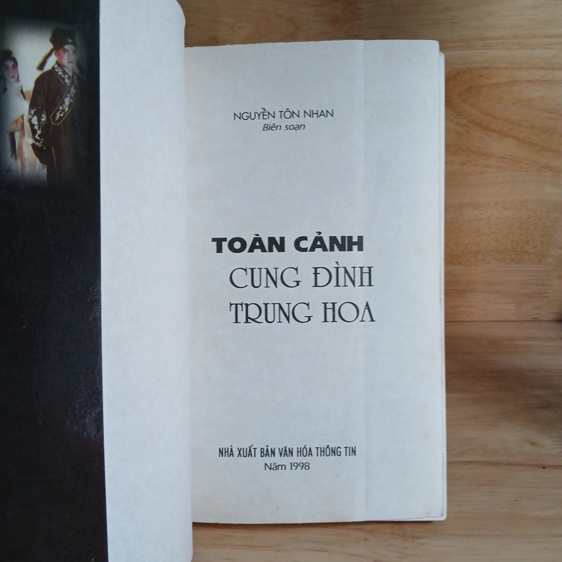 Toàn Cảnh Cung Đình Trung Hoa - Nguyễn Tôn Nhan biên soạn 446617