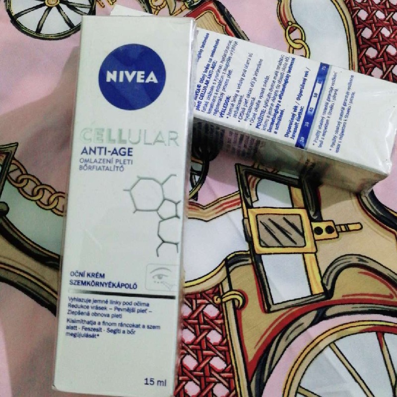 Kem dưỡng mắt Nivea Cellular Anti-Age chống lão hóa, trẻ hóa da, 15ml 57930