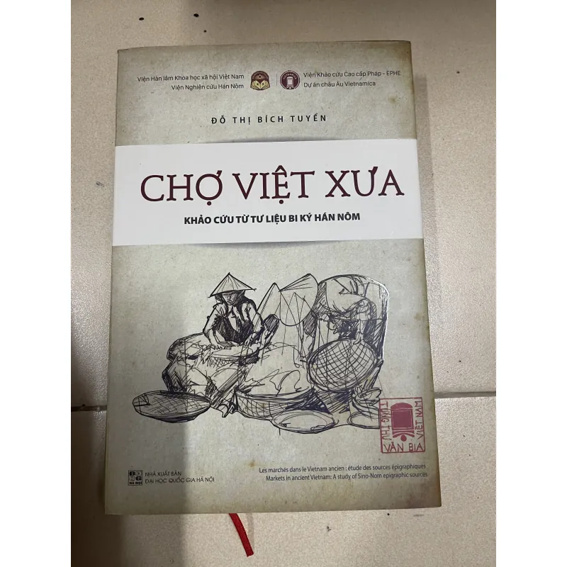 Chợ Việt Xưa - Khảo cứu từ tư liệu bi ký Hán Nôm  971456