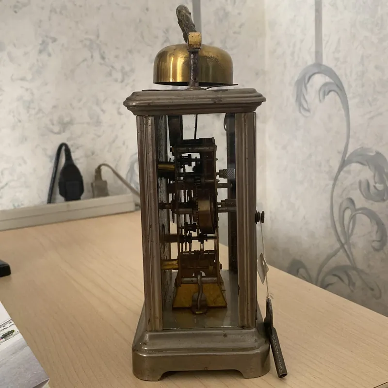 Đồng hồ cổ đầu giường Made in Usa 696146