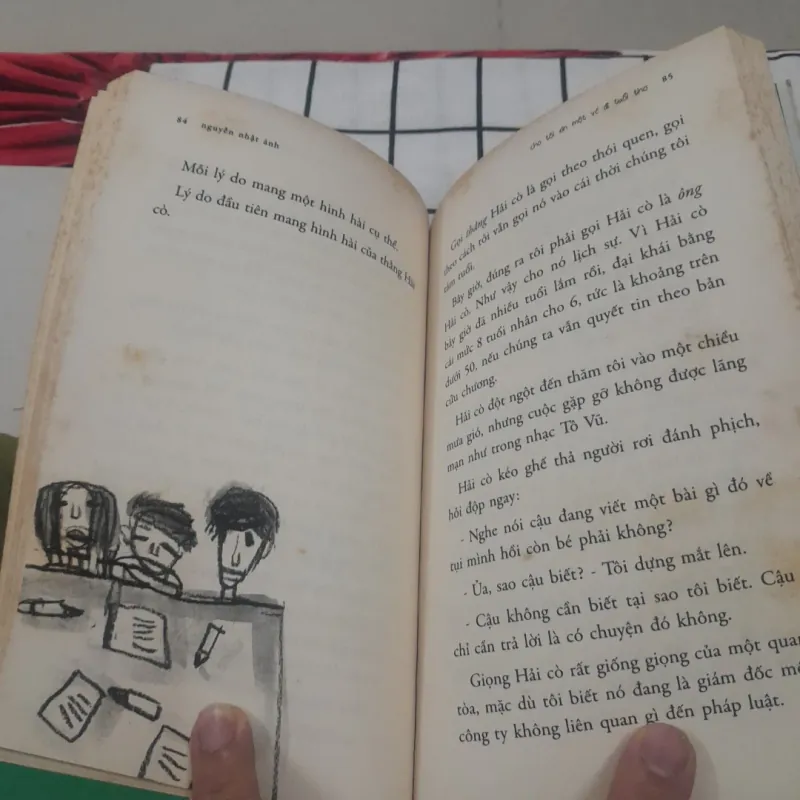 Nhà văn Nguyễn Nhật Ánh- Cho tôi xin một vé đi tuổi thơ. In lần 53 năm 2015 568944