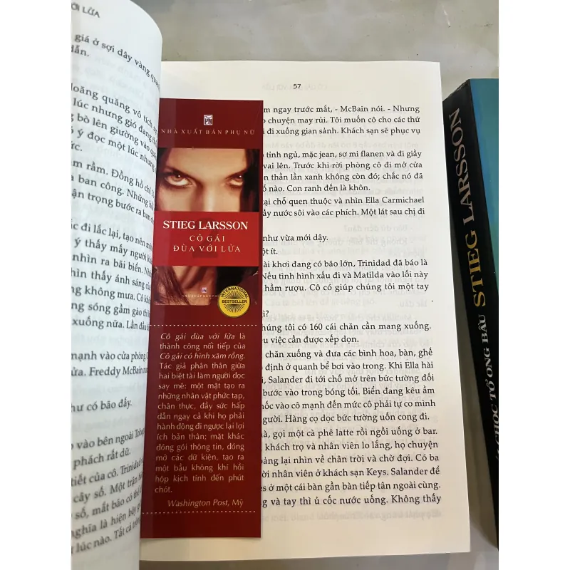 CÔ GÁI CÓ HÌNH XĂM RỒNG, CÔ GÁI CHỌC TỔ ONG BẦU, CÔ GÁI ĐÙA VỚI LỬA - STIEG LARSSON 1036102