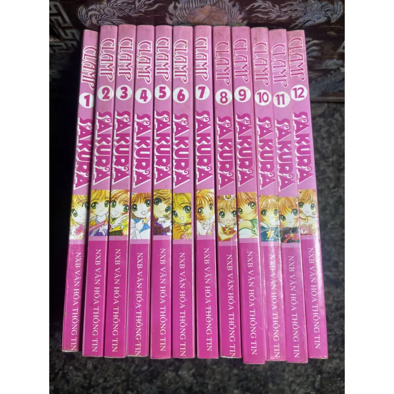 Bộ truyện tranh 12 tập Sakura Clamp 929856
