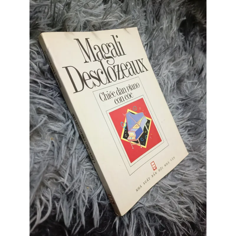 Chiếc đàn piano con cóc (Magali Desclozeaux) 934446