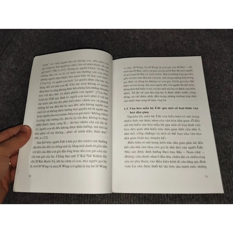 VĂN HOÁ MẪU HỆ QUA SỬ THI Ê ĐÊ 957882