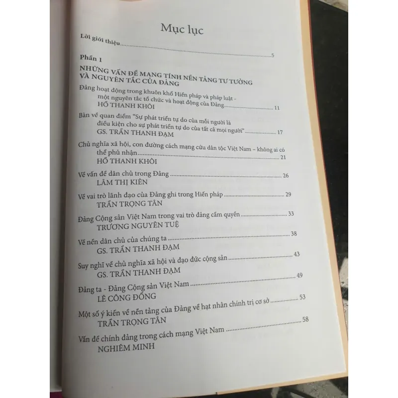 Góp Phần Ngăn Chặn Các Hiện Tượng Suy Thoái Và Đấu Tranh Chống Các Quan Điểm Sai Trái 695626