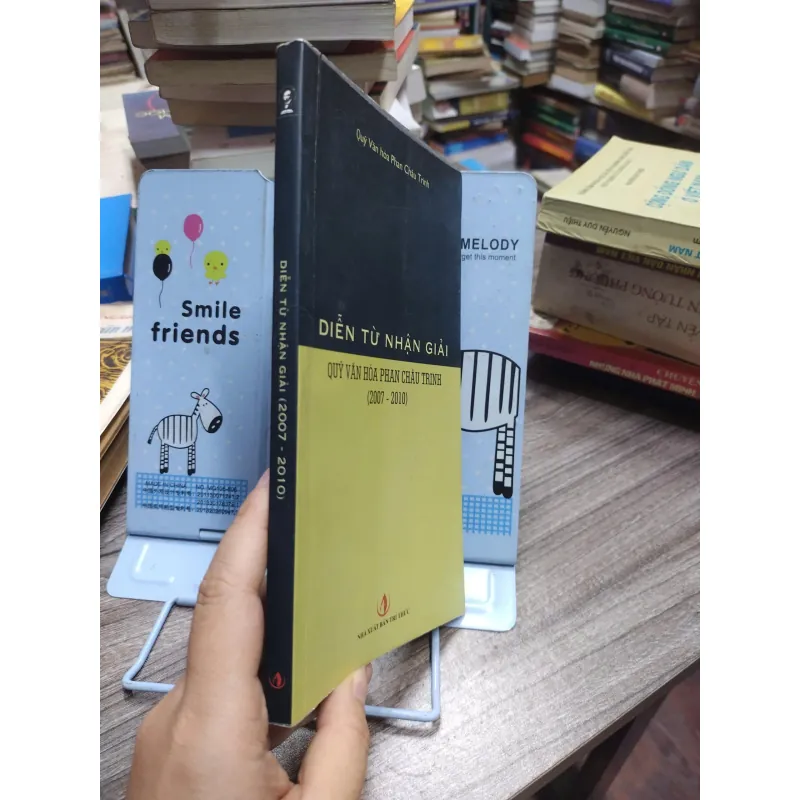 Sách: Diễn từ nhận giải - Quỹ văn hoá Phan Châu Trinh - Tác giả: Nhiều tác giả (A3) 601603