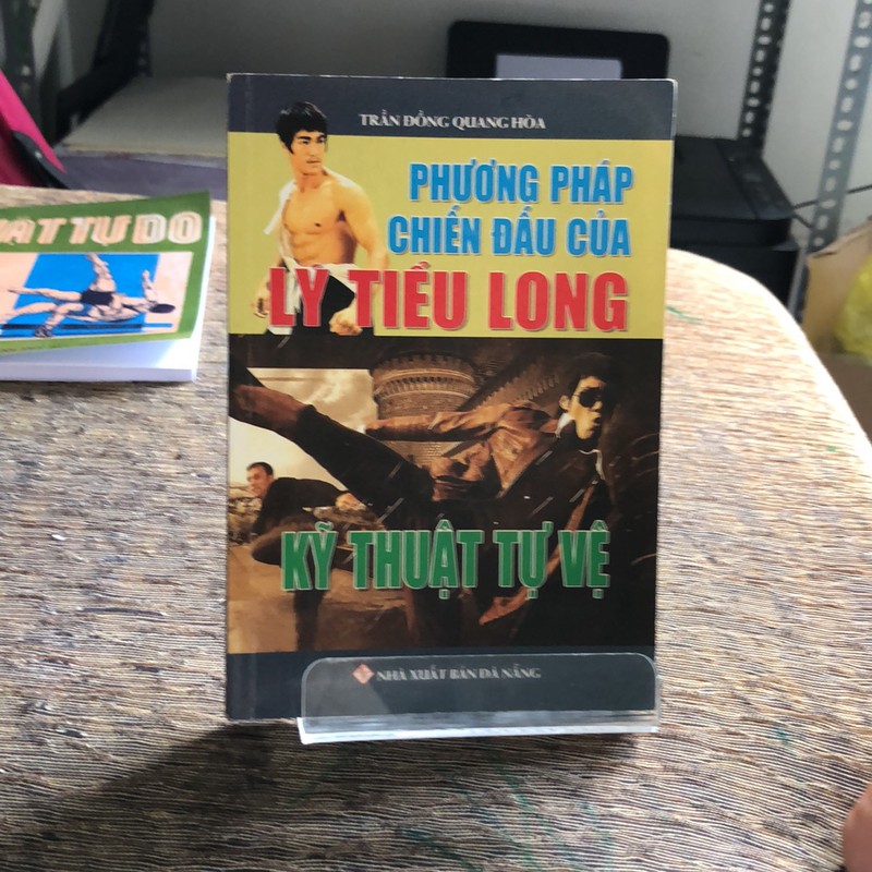 PHƯƠNG PHÁP CHIẾN ĐẤU CỦA LÝ TIỂU LONG  194194