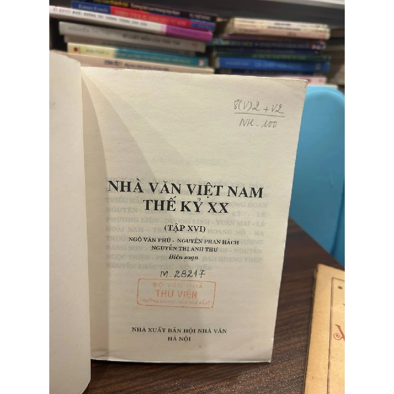 Nhà Văn Việt Nam Thế Kỷ XX - Hội Nhà Văn 1000710