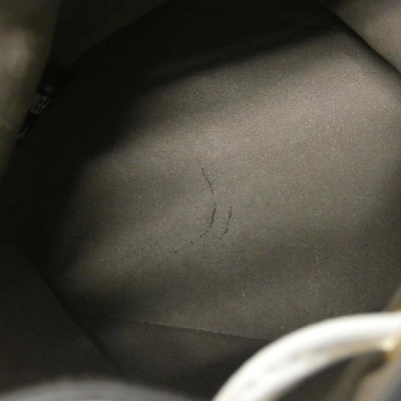 Túi xách vai Fendi Mini Mon Tresor 8BS010 A18B 611746