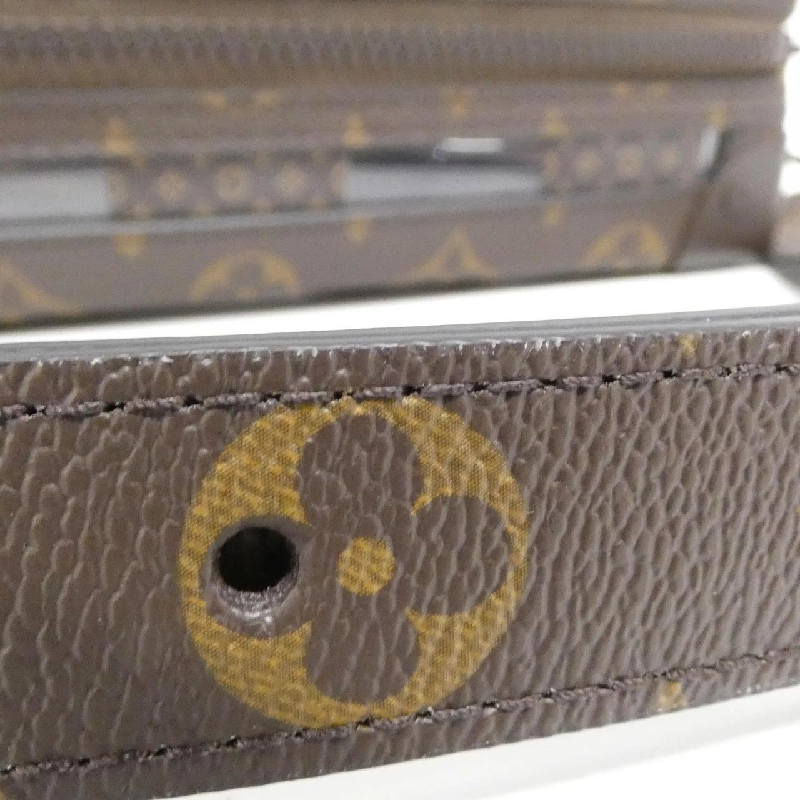 Túi đeo vai Louis Vuitton Monogram Chess Slim Soft Trunk M20871 - Hàng hiệu Authentic 770377