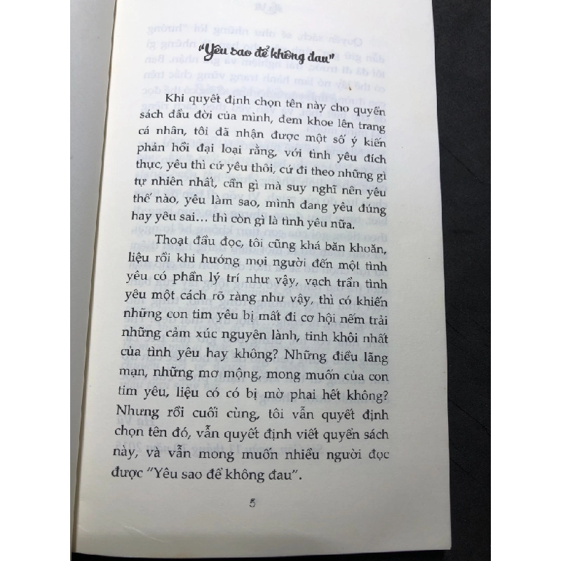 Yêu sao để không đau 2016 mới 80% ố bẩn nhẹ bụng và bìa sách Hạ Vũ HPB0407 VĂN HỌC 178817