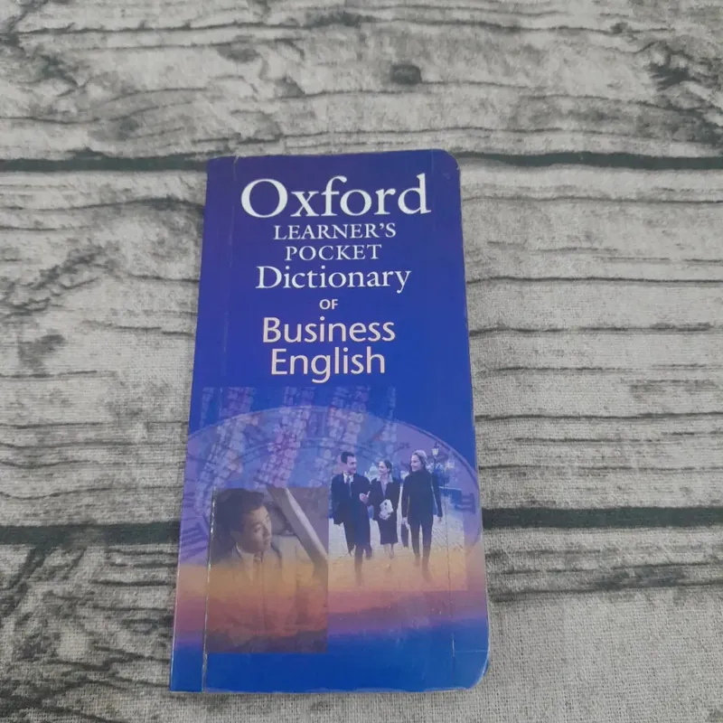Oxford Pocket Dictionary of Business 594638
