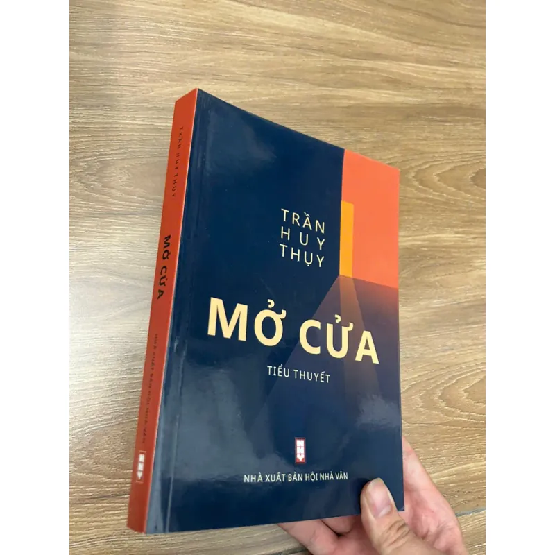 Mở Cửa - Trần Huy Thúy (Tiểu thuyết) 692642
