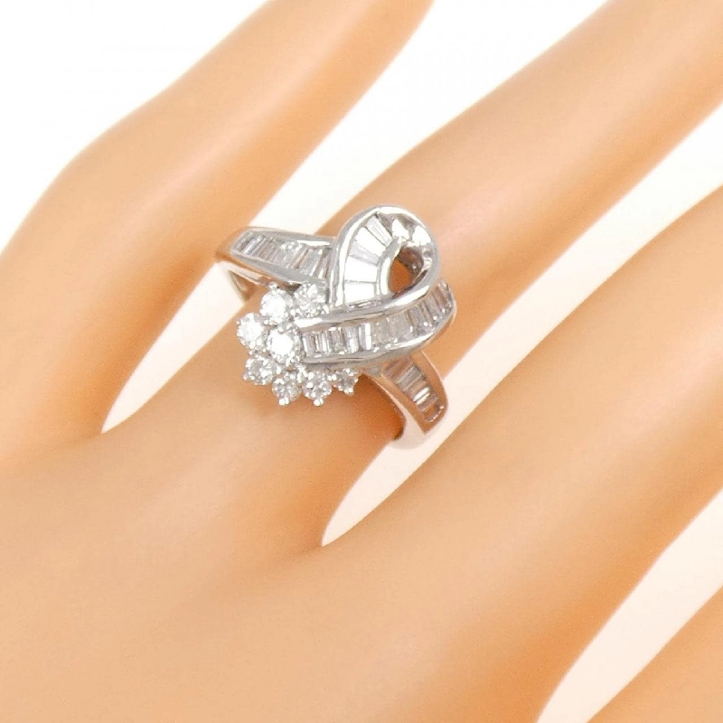 Nhẫn kim cương PT900 0.29CT 670953