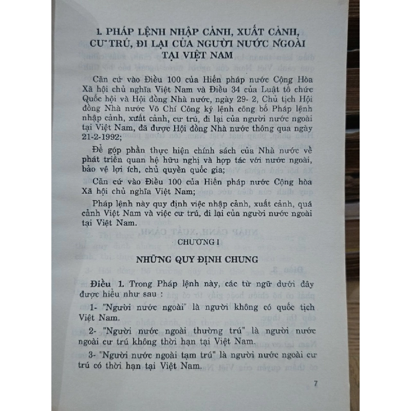 Các quy định pháp luật về xuất cảnh, nhập cảnh, cư trú, đi lại, hôn nhân và gia đình liên quan đến người nước ngoài tại Việt Nam 786934