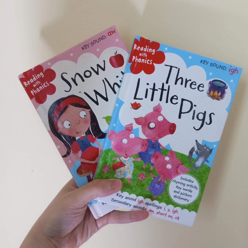 ‎[Ngoại văn] Three Little Pigs, Snow White Truyện tranh Luyện đọc Tiếng Anh Trẻ em 548924