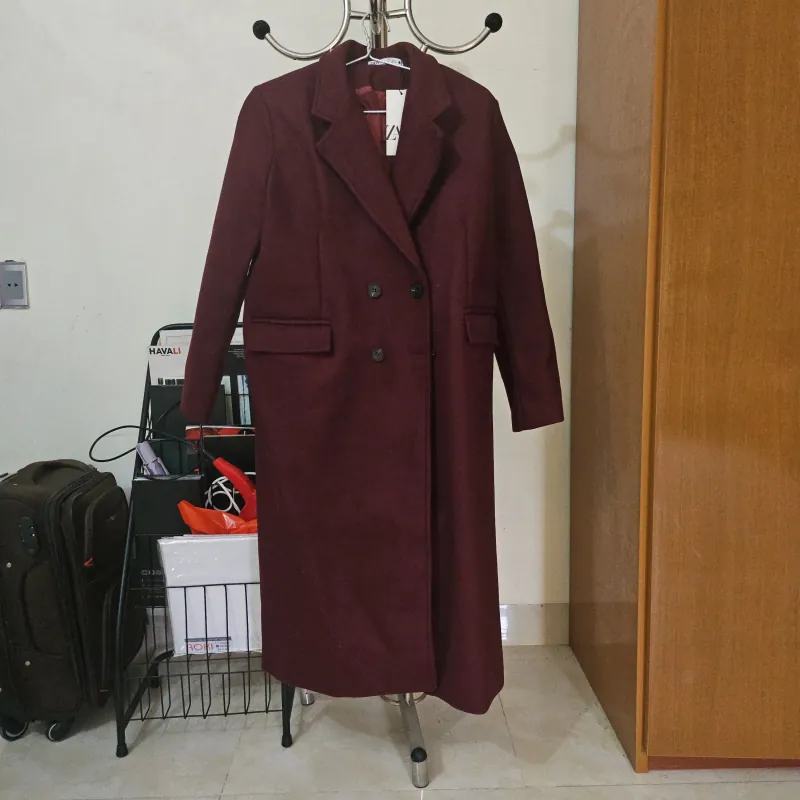 ZARA AUTH + KHOÁC DẠ ĐỎ ĐÔ. SIZE L. 60KG VỪA 925542