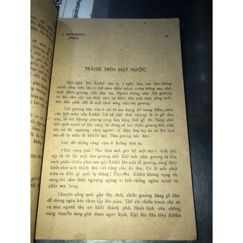 Bông hồng cho Êmily 958682