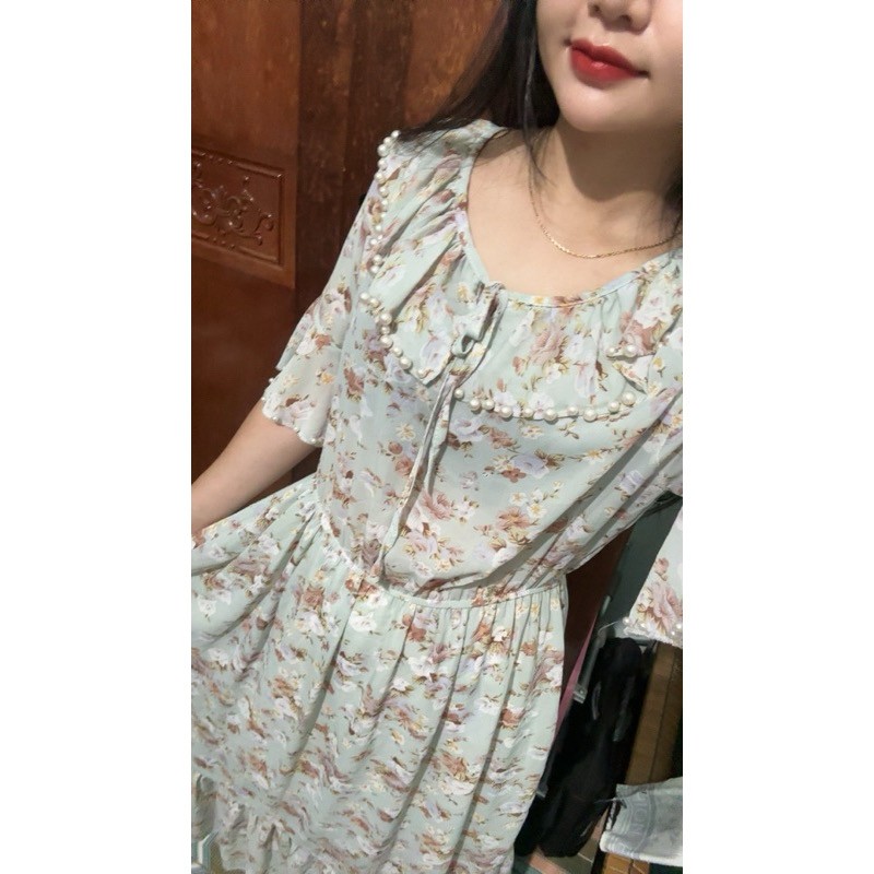 Pass đầm hoa bèo cổ đính hạt ngọc size M/L vừa 187031