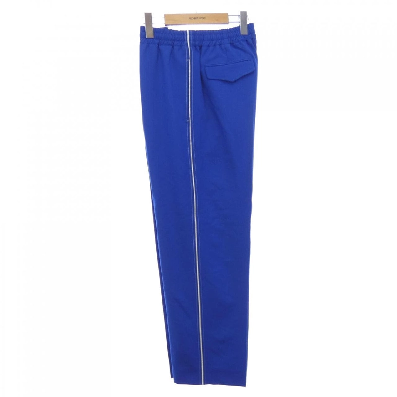 Quần GUCCI - Hàng hiệu Authentic 893103