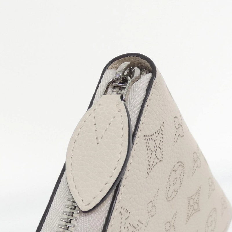 Ví Zippy Mahina Louis Vuitton M61869 623082