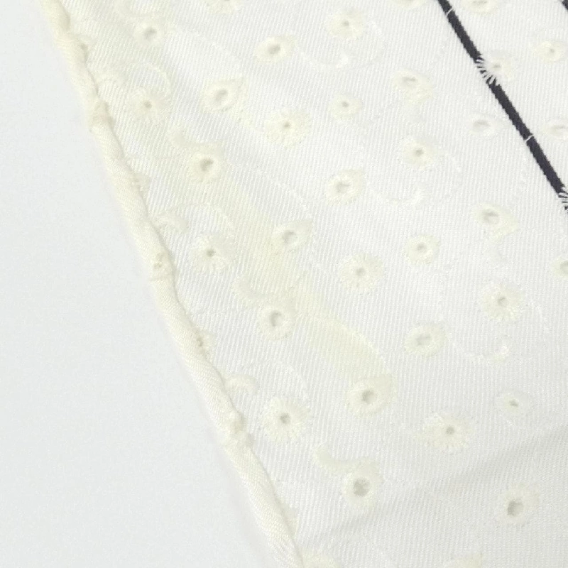 Khăn lụa CARRE BRODERIE ANGLAISE 983529S của Hermès 624837