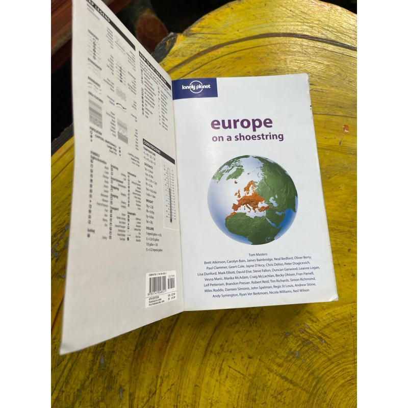 EUROPE ON A SHOESTRING - BIG TRIP ON SMALL BUDGETS 543375