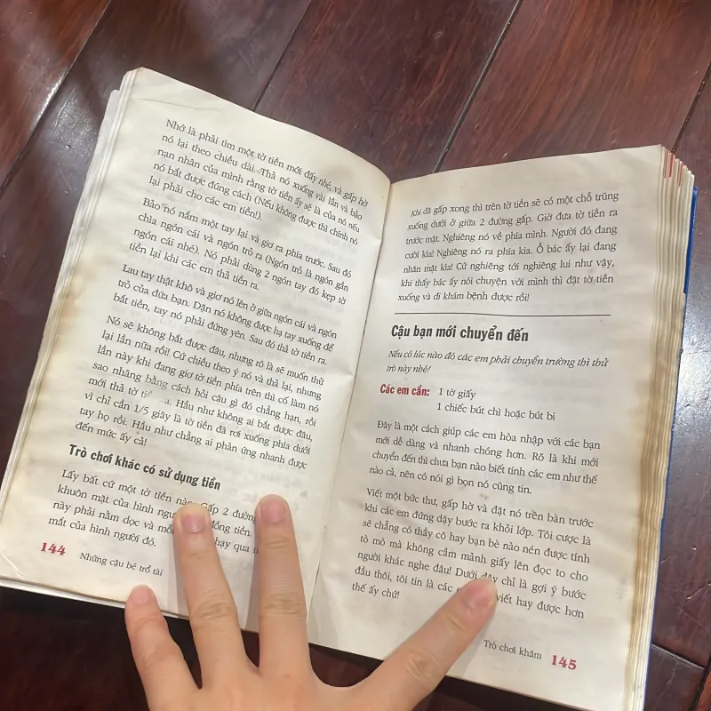 Những cậu bé trổ tài - cuốn sách đầu tiên dành cho các cậu bé - BART KING - Cũ 1025901