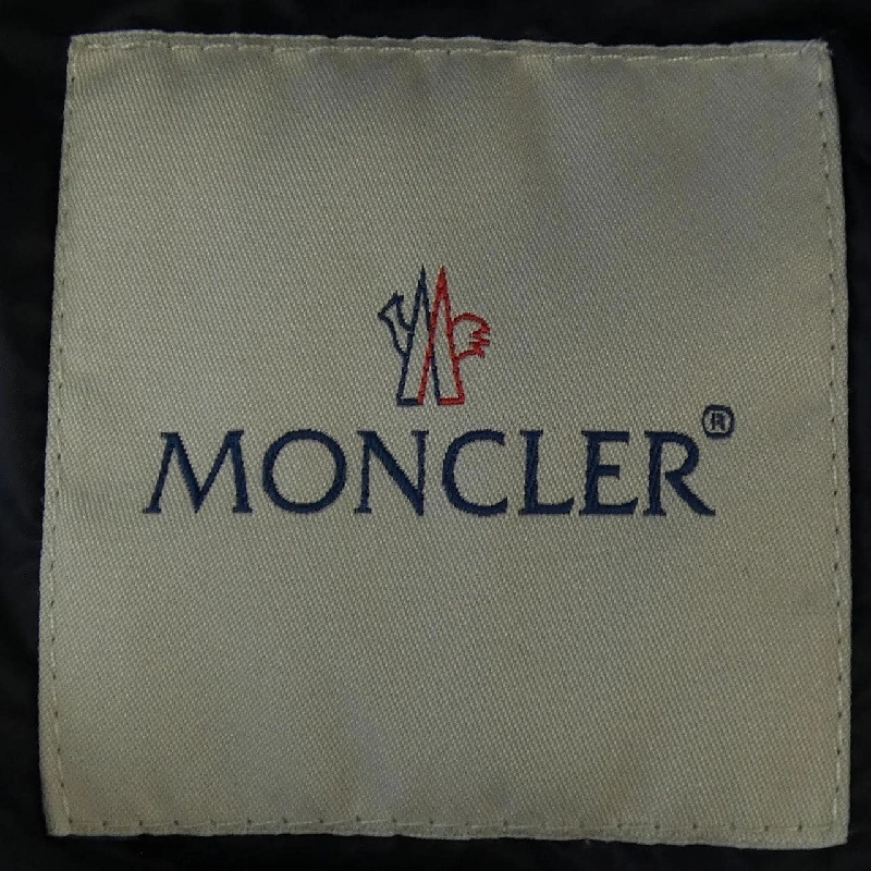 Áo khoác lông vũ MONCLER BARBEL 632518