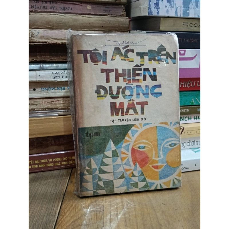 Tội ác trên thiên đường mật - Nhiều tác giả 776228