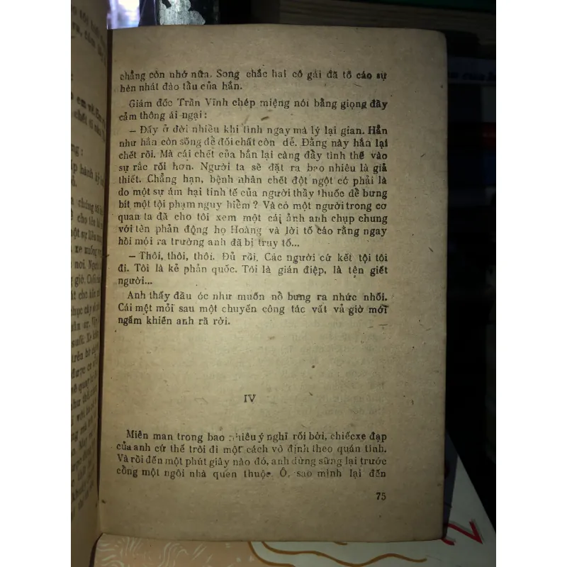 Tình yêu và năm tháng - Nguyễn Thị Vân Anh 932632