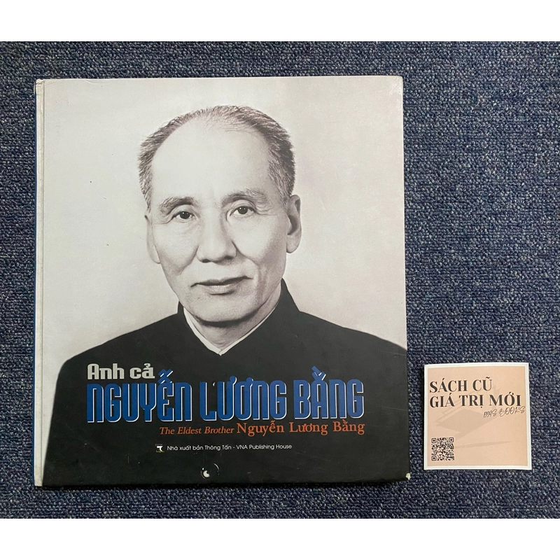 Sách ảnh Chủ tịch nước Nguyễn Lương Bằng (BC) 476188
