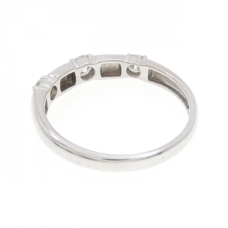 Nhẫn kim cương ba viên PT900 0.30CT - Hàng hiệu Authentic 851690